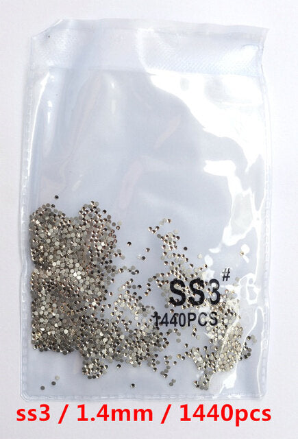 Прозрачни сиви камъчета Сваровски SS3-1440бр.